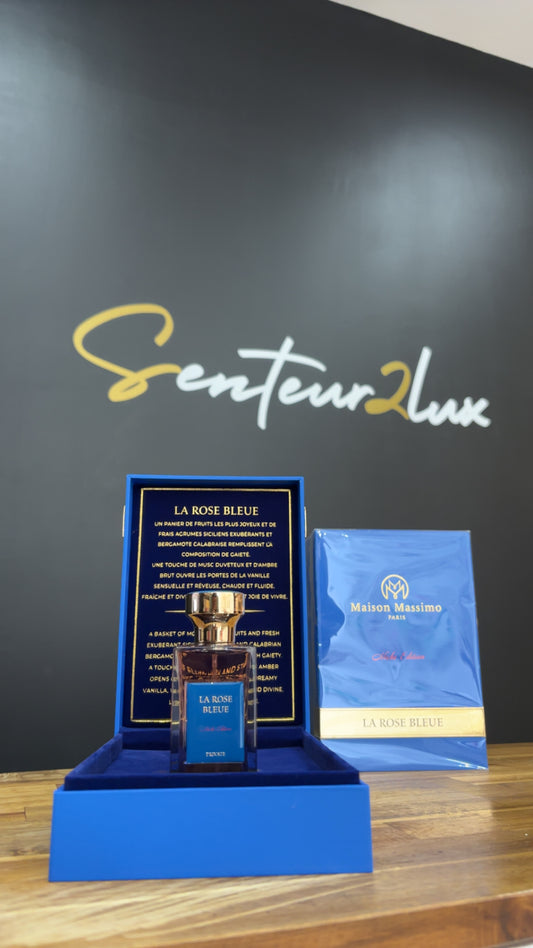 LA ROSE BLEU